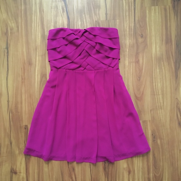 Strapless magenta purple pink pleated dress Express size 2 Y2K - Picture 4 of 7